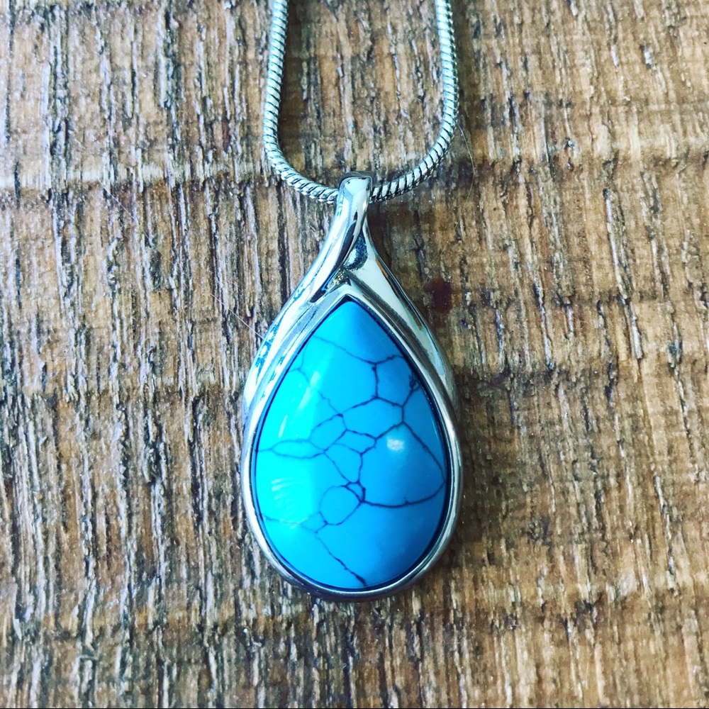 Blue Pendant Necklace